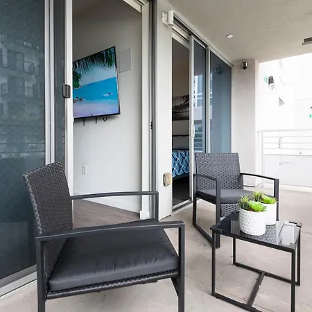 Viewpoint Suites Los Angeles Exterior photo