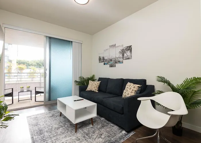 Viewpoint Suites